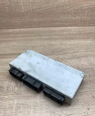 BMW 3 E46 Comfort/convenience module 6907657 109110