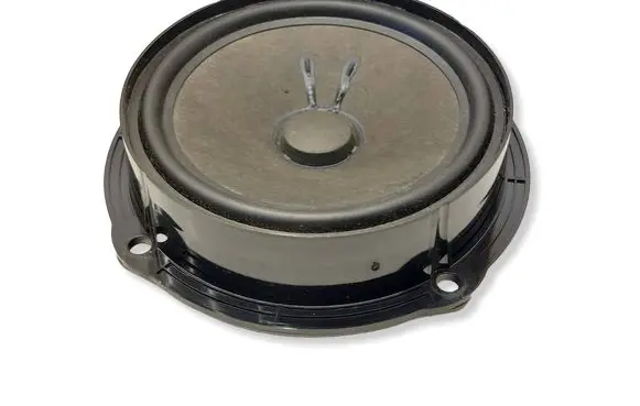 Skoda Octavia Mk3 (5E) Front door speaker 5E0035411C