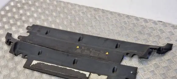 Renault Master II Wiper trim 8200121690 8200121691 4681011