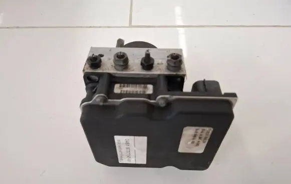 BMW 5 E60 E61 ABS Pump 6768550 632L3030706 0265236020