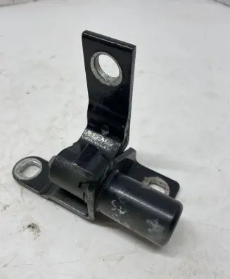 Ford S-MAX Rear door lower hinge A046575 C8Q8A