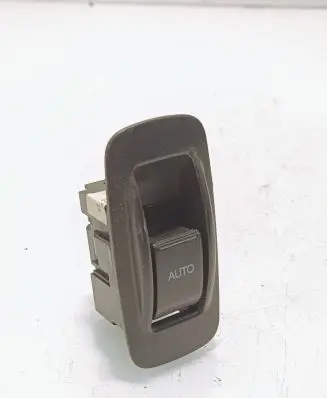 Toyota Corolla E120 E130 Electric window control switch 8480102411 54035117 30042003