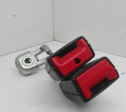 Volkswagen PASSAT B6 Middle seatbelt buckle (rear) 3D0857739B