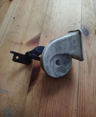 Mazda 3 II Horn signal 004095