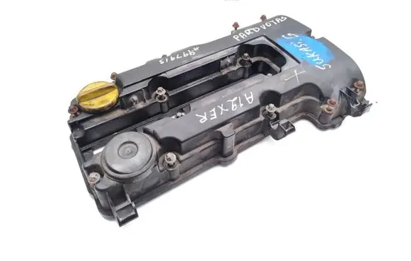 Opel Corsa D Rocker cam cover 55561426