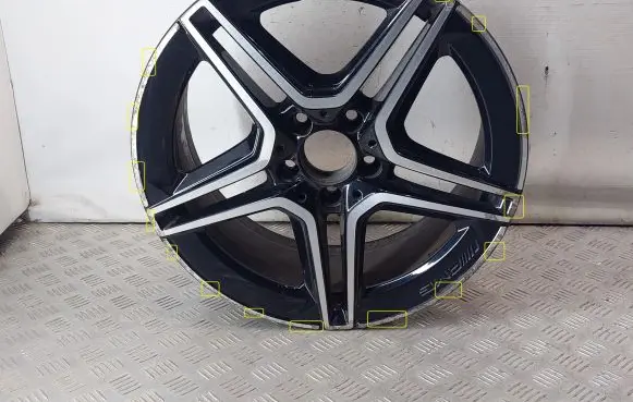 R18 alloy rim