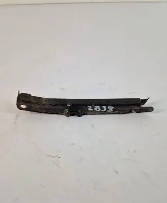 Mercedes-Benz ML W164 Front bumper mounting bracket A1648800314