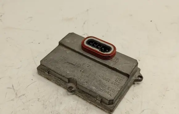 BMW 5 E60 E61 Xenon control unit/module 5DV00829000 6907488 63126907488