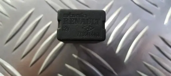 Renault Megane I Other relay 7700414484