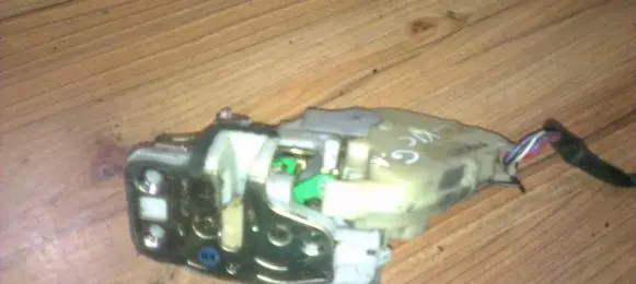 Honda Civic Rear door lock 020522