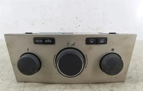 Opel Astra H Climate control/heater control trim 13250618