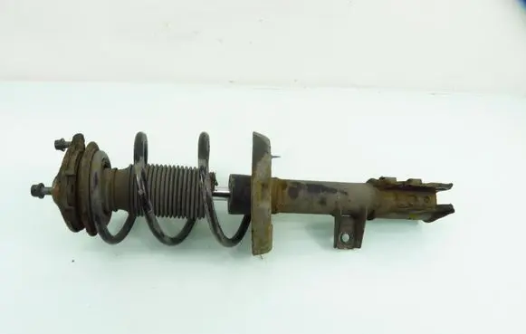 Hyundai i30 Front shock absorber with coil spring 5466D2R250