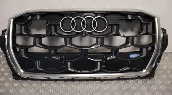 Audi SQ7 Front bumper upper radiator grill 4M0853651BD
