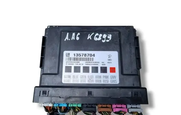 Opel Insignia A Comfort/convenience module F00HJ00746 13578704