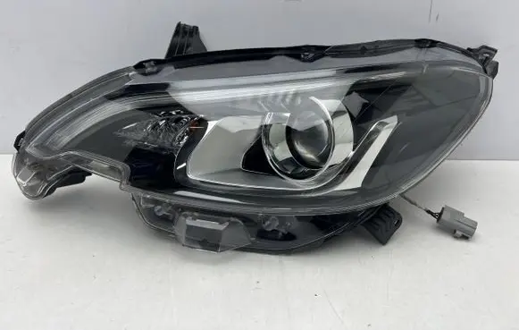 Peugeot 307 Headlight/headlamp 90026268