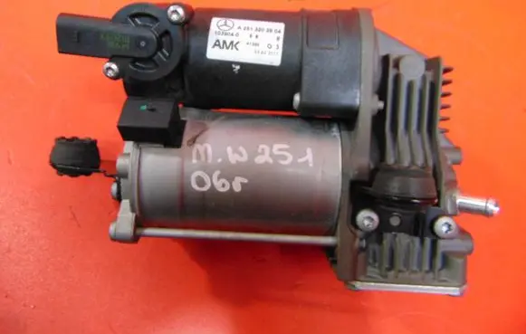 Mercedes-Benz R W251 Air suspension compressor/pump A2513202604 1039040 A1320