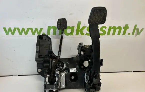 Opel Insignia A Brake pedal 22771451