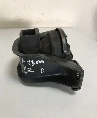 Peugeot 208 Engine mount bracket 9671185380