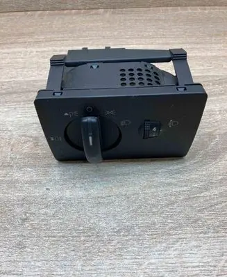 Ford Focus C-MAX Light switch 7M5T13A024LA