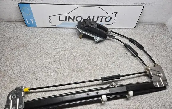 BMW 5 E39 Rear door manual window regulator 8159834