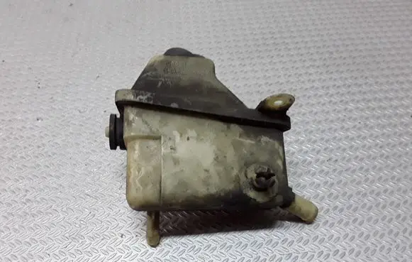 Audi A8 S8 D3 4E Power steering fluid tank/reservoir 4E0422373M