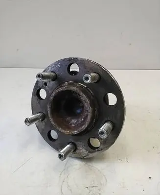 Hyundai ix35 Rear wheel hub