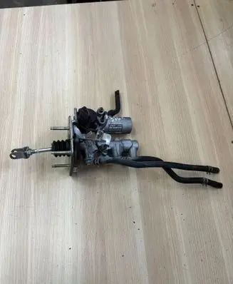 Lexus RX 450H Master brake cylinder 13811010550