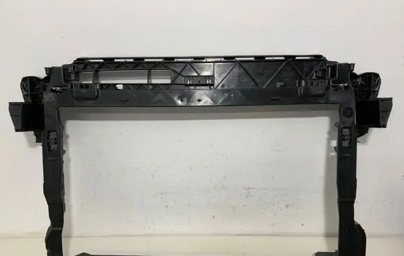 Radiator support slam panel bracket