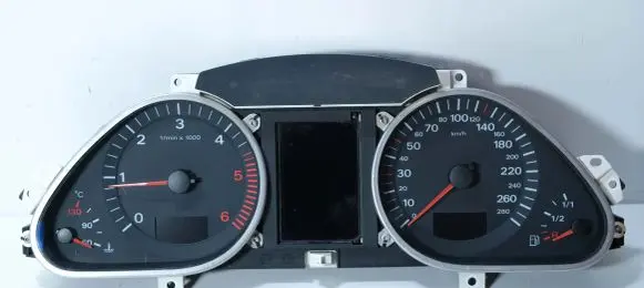 Audi A6 S6 C6 4F Speedometer (instrument cluster)