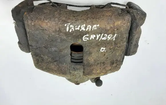 Volkswagen Touran I Front brake caliper
