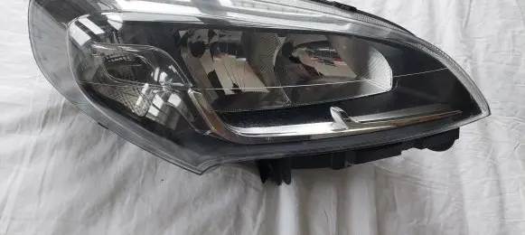Fiat Doblo Headlight/headlamp 521094560