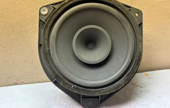 Toyota Avensis T220 Front door speaker 8616002370 902275499721