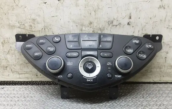 Nissan Primera Climate control unit 28395AV621