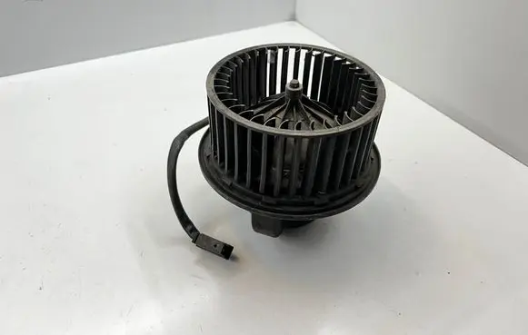 Volkswagen PASSAT B4 Heater fan/blower 357819021 G73A3049900