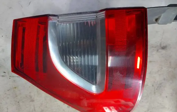 Ford Galaxy Rear/tail lights 17701011