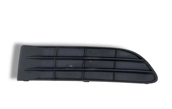 Volvo S40 Front bumper lower grill 30744921