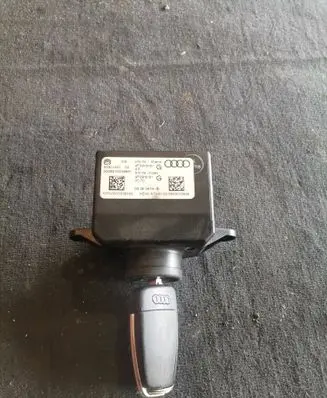 Audi A6 S6 C6 4F Ignition lock 4F0909131 33301401 4F0910131