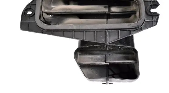 Jeep Grand Cherokee (WK) Air intake duct part 68110221AB