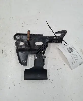 Audi A6 S6 C6 4F Engine bonnet/hood lock/latch loop/hook 4F0823480B