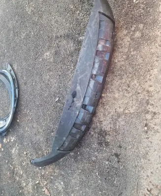 Volvo XC40 Front bumper lip 31449340