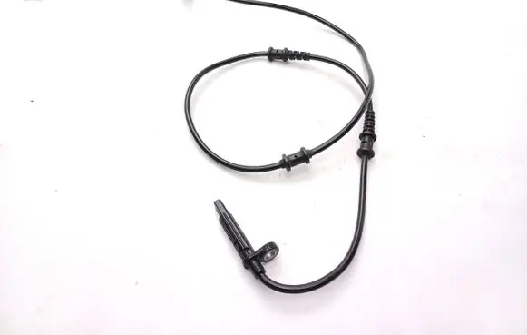 Mercedes-Benz ML W166 ABS brake wheel speed sensor A1669054002