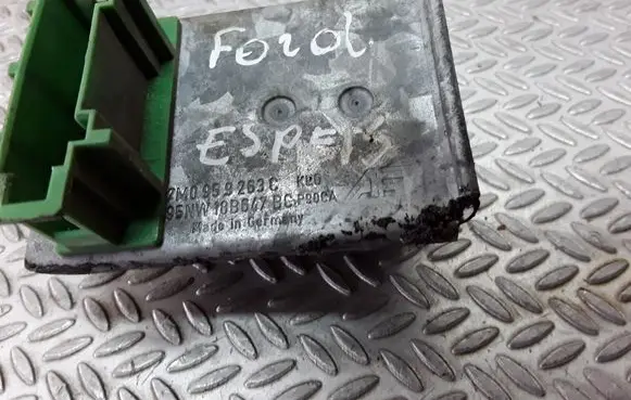 Ford Galaxy Heater blower motor/fan resistor 7M0959263C