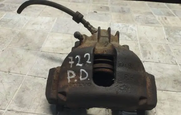 Volvo S60 Front brake caliper