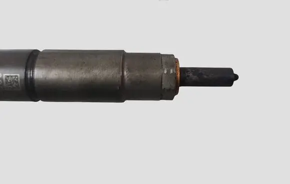 Volkswagen PASSAT B6 Fuel injector 03L130277 0445116030