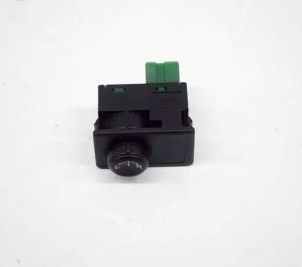 Nissan Primera Wing mirror switch BEF