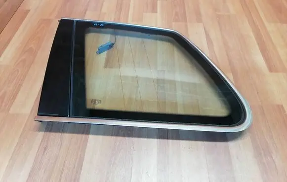 Volkswagen Touareg I Rear side window 7L5845298AH 7L6845297