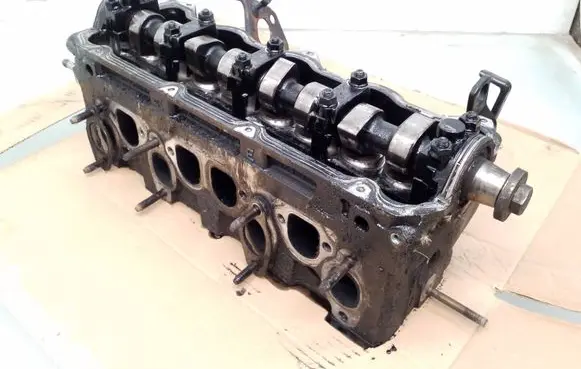 Skoda Octavia Mk1 (1U) Engine head 038103373E 056103459MHH