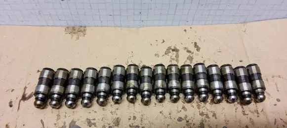 Volkswagen Polo IV 9N3 Tappets lifter 