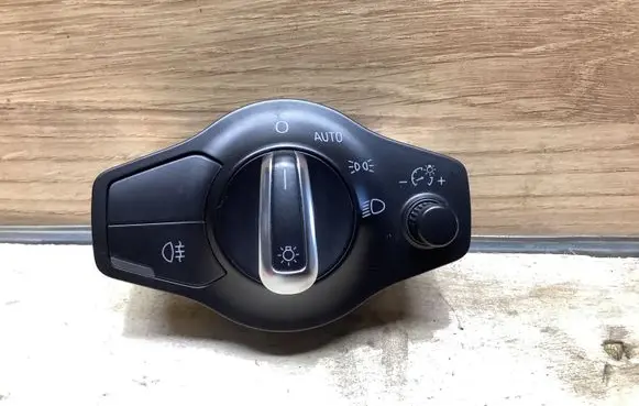 Audi A4 S4 B8 8K Light switch 8K0941531AJ