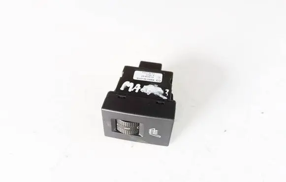 Mazda 3 II Seat heating switch BBM266420A 10003887